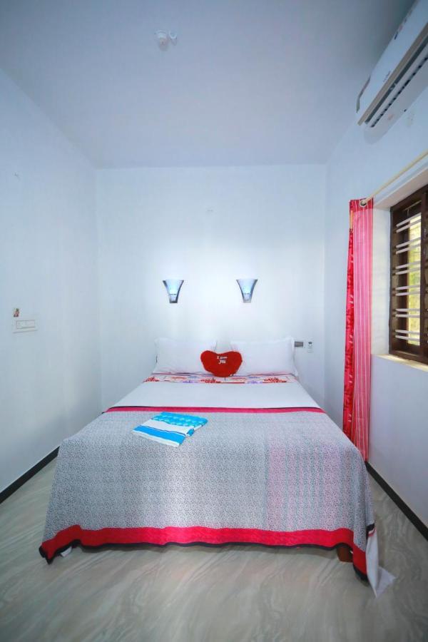 Marari stella vich villa Homestay Turavur Luaran gambar